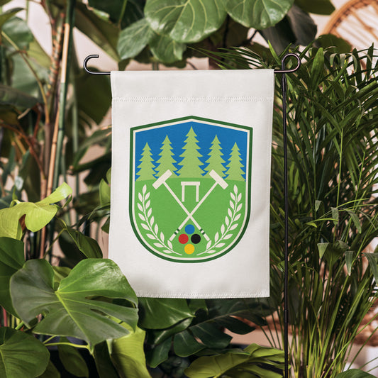 coquet garden flag with wodds scene